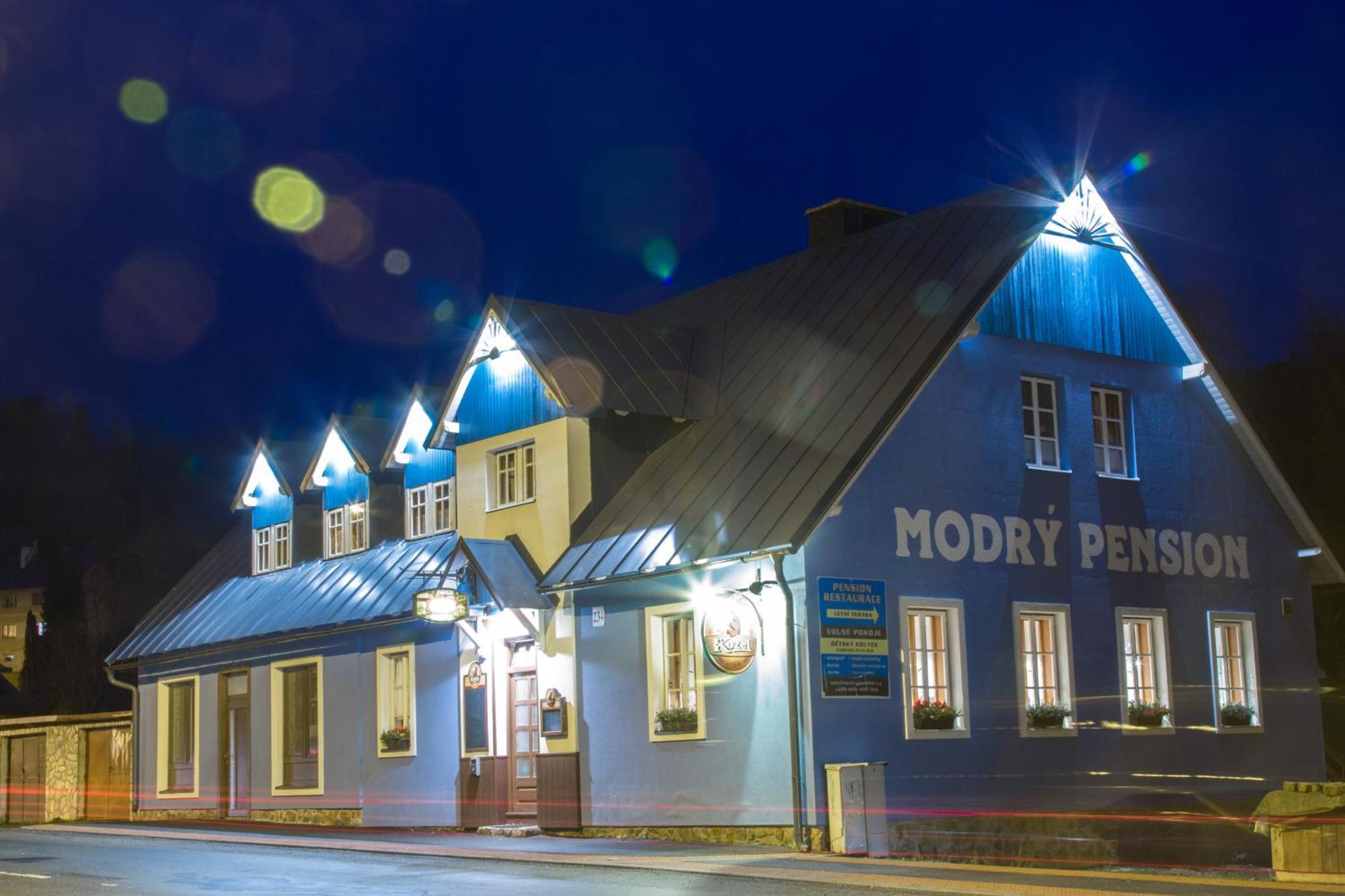 Modry Pension Rokytnice 로끼뜨니쩨나드이제로우 외부 사진